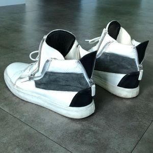 Vintage Giuseppe Sneakers